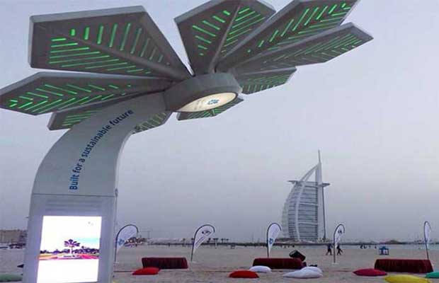 ‘Smart’ Palm Trees to Power Dubai