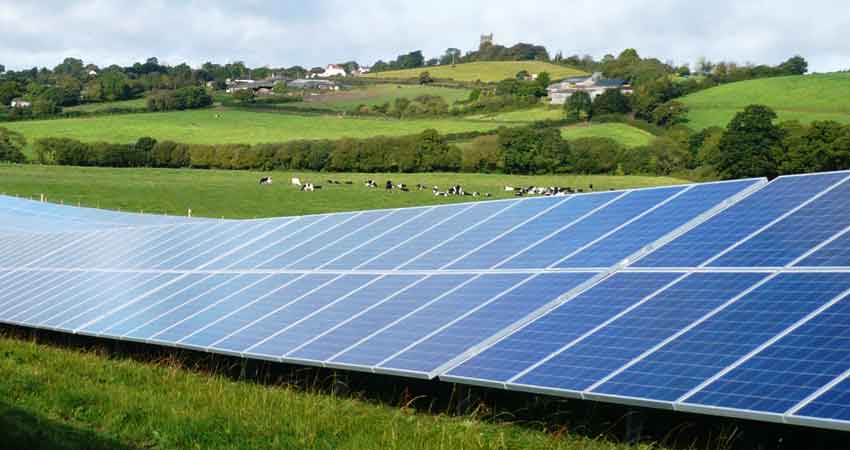 Gloucestershire Solar Plant Faces Critical Protest, Mammoth Project Halts