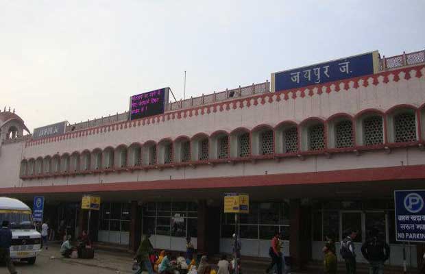 Solar Energy Now Operational at Jaipur Railway Station