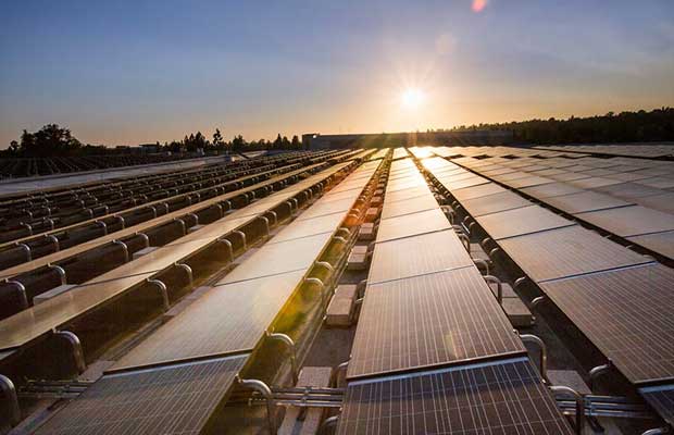 SunPower’s four-megawatt solar power system is under construction at CSUF