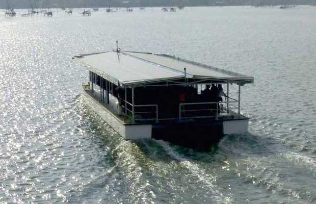 Solar Energy, CNG Will Soon Power Kerala’s Ferries and Tourist Boats