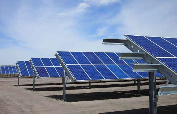 Gujarat HC Seeks Reply to PIL Alleging Corruption in Solar Power Project