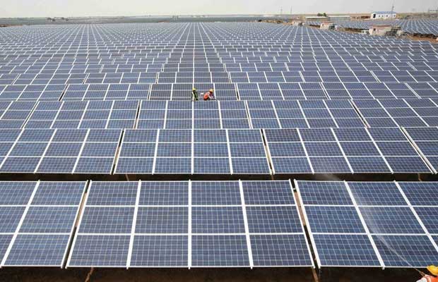 Solar capacity addition to reach up to 7.5 GW in FY18: ICRA