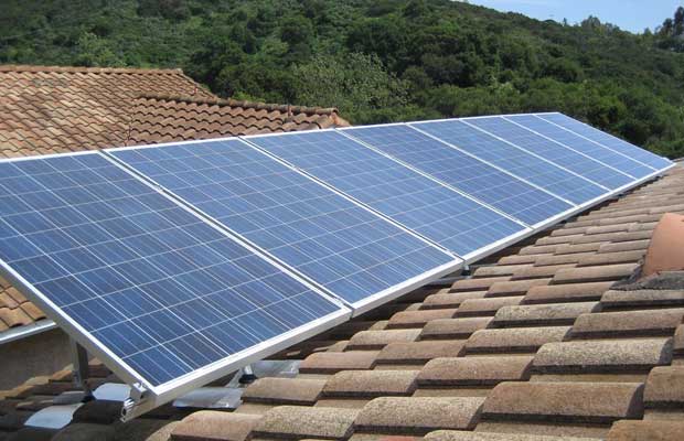 奥兰加巴德市政公司太阳能电池板