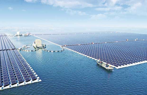 JA Solar supplies modules for the world’s largest floating solar power plant in China