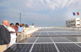Waaree能源公司为法国领事馆传统建筑屋顶项目提供了144块太阳能电池板