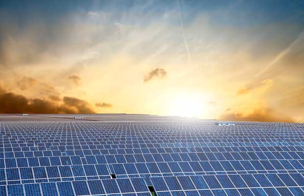 JinkoSolar Supplies 17 MWdc of Solar PV Modules to Brooks Solar Project in Canada