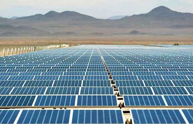 Safeguard Duty on Solar Equipment Likely to Hit India’s 100 GW Goal by 2022