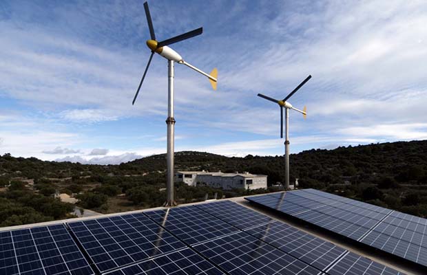 solar wind hybrid power plant