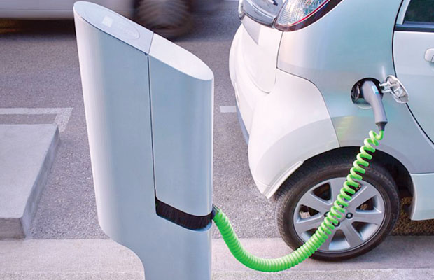Government Pushes Electric Mobility on Roads