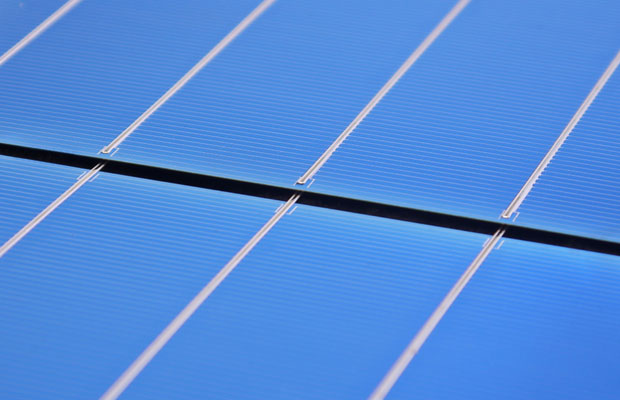 Solar cells connected with SCR connectors manufactured