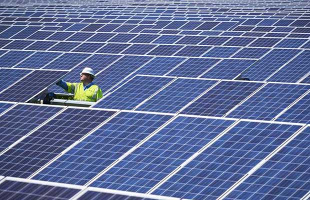 Highfield Solar Secures €160 Million Funding for 282 MW Solar Projects In Ireland