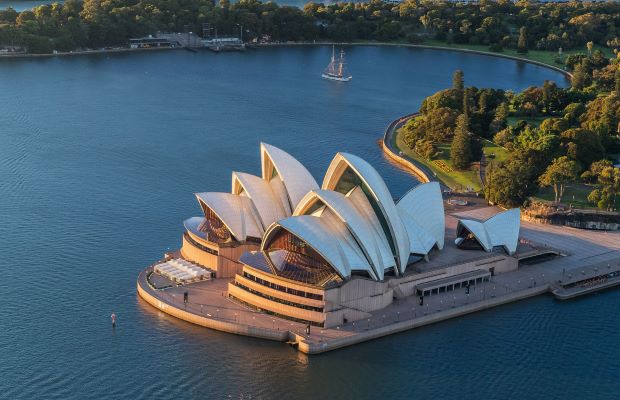 Iconic Sydney Opera House Chooses Solar, Wind Energy