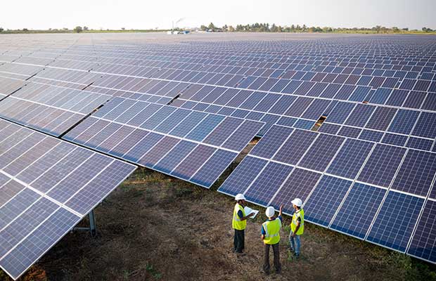 Solar Crosses 40 GW Mark in India, Renewable Capacity at 94.43 GW