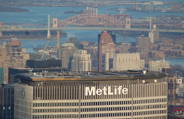 Metlife Plans to cut Emissions and Originate $20 Bn in Green Investments by 2030
