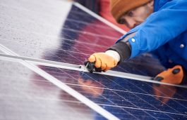 COVID-19 Surge Leaves 446,000 US Clean Energy Workers Unemployed: Report