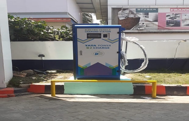 Tata Power, NAREDCO Collaborate To Set Up 5000 EV Charging Stations in Mumbai