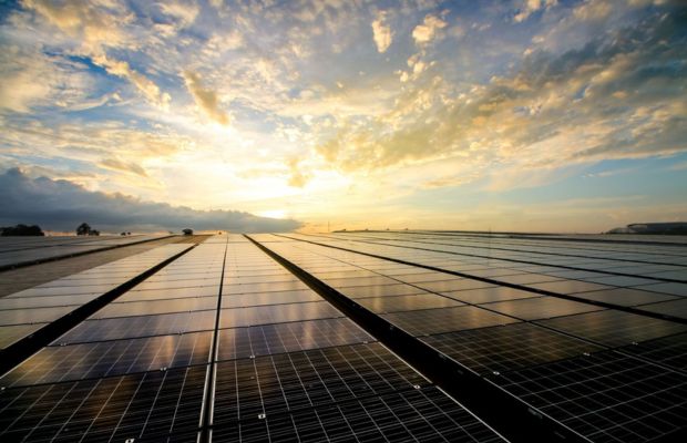 Waaree Commissions 122 MWp of Solar Project At Khandwa In MP