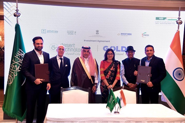 Goldi Solar, Desert Technologies Sign MoU To Expand RE 