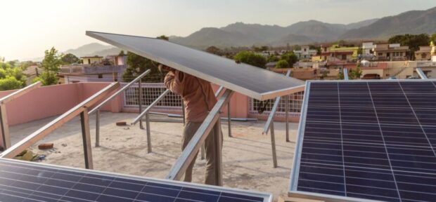 Indore Wants To Be India’s First Solar City; To Have 25-30K Rooftops With Solar In Three Months
