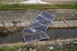 Gujarat Aims To Formulate Norms For Solar Waste Recycling